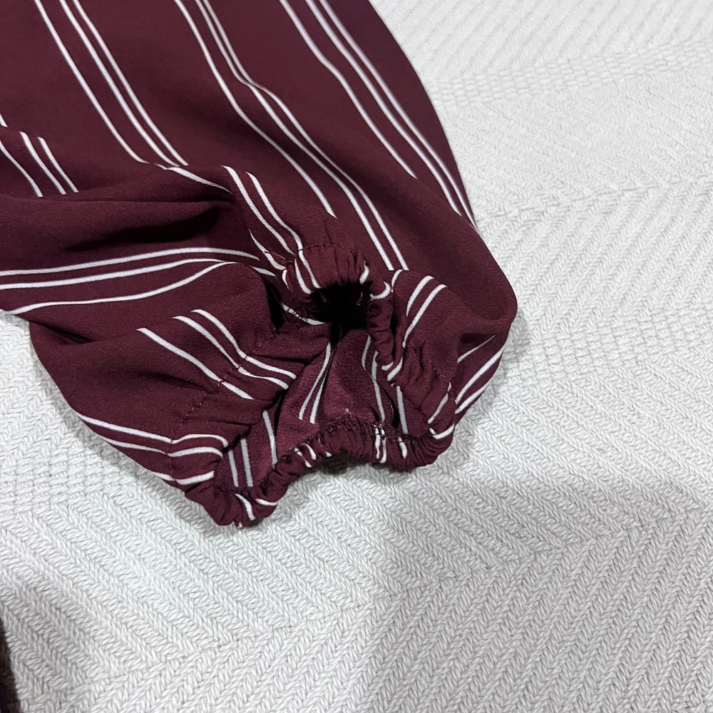 RUE 21 Womens Cold Shoulder Adjustable Strap Burgundy Stripe Crop Top Medium M‎ - Picture 5 of 6